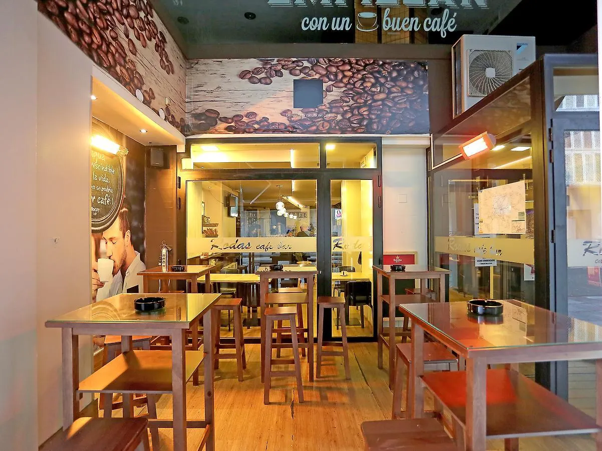 Hostal Rodas Pamplona Pensión